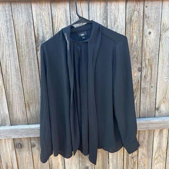 Mossimo blouse long sleeve button up ties at neck size medium - Picture 1 of 8